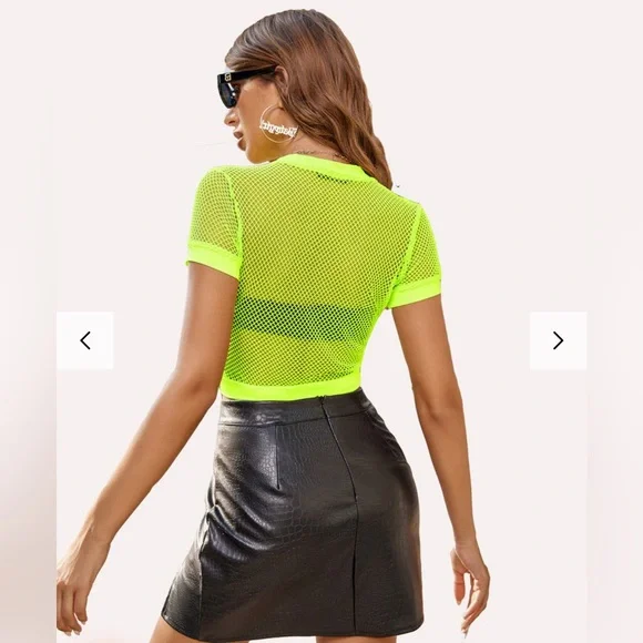 Avidlove Women’s Fishnet Crop Top Short Sleeve Mesh Shirt - Size Medium - Picture 3 of 5